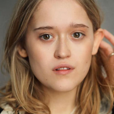freya-hannan-mills